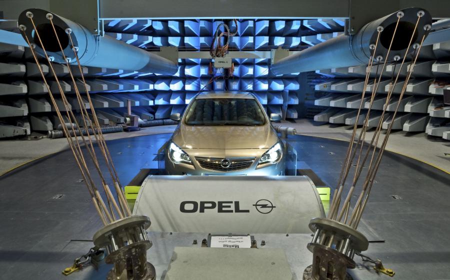  Opel Astra 5-Door 2009 года  (фото 139 из 170)
